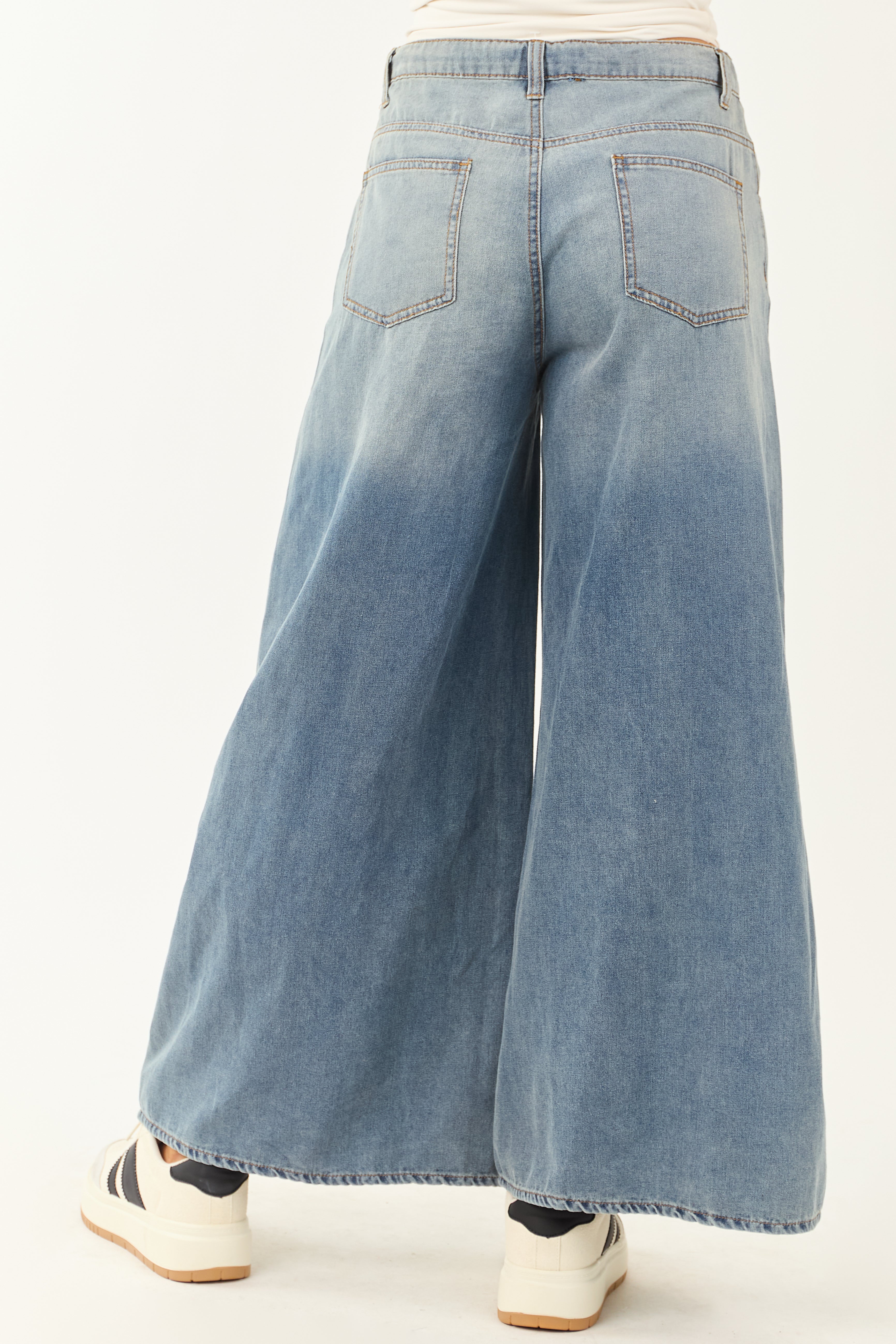 【MODERNIF】Part Washing Wide Denim Pants Washed Denim Wide Fit Jeans CF415 - Acubi style | LEWKIN