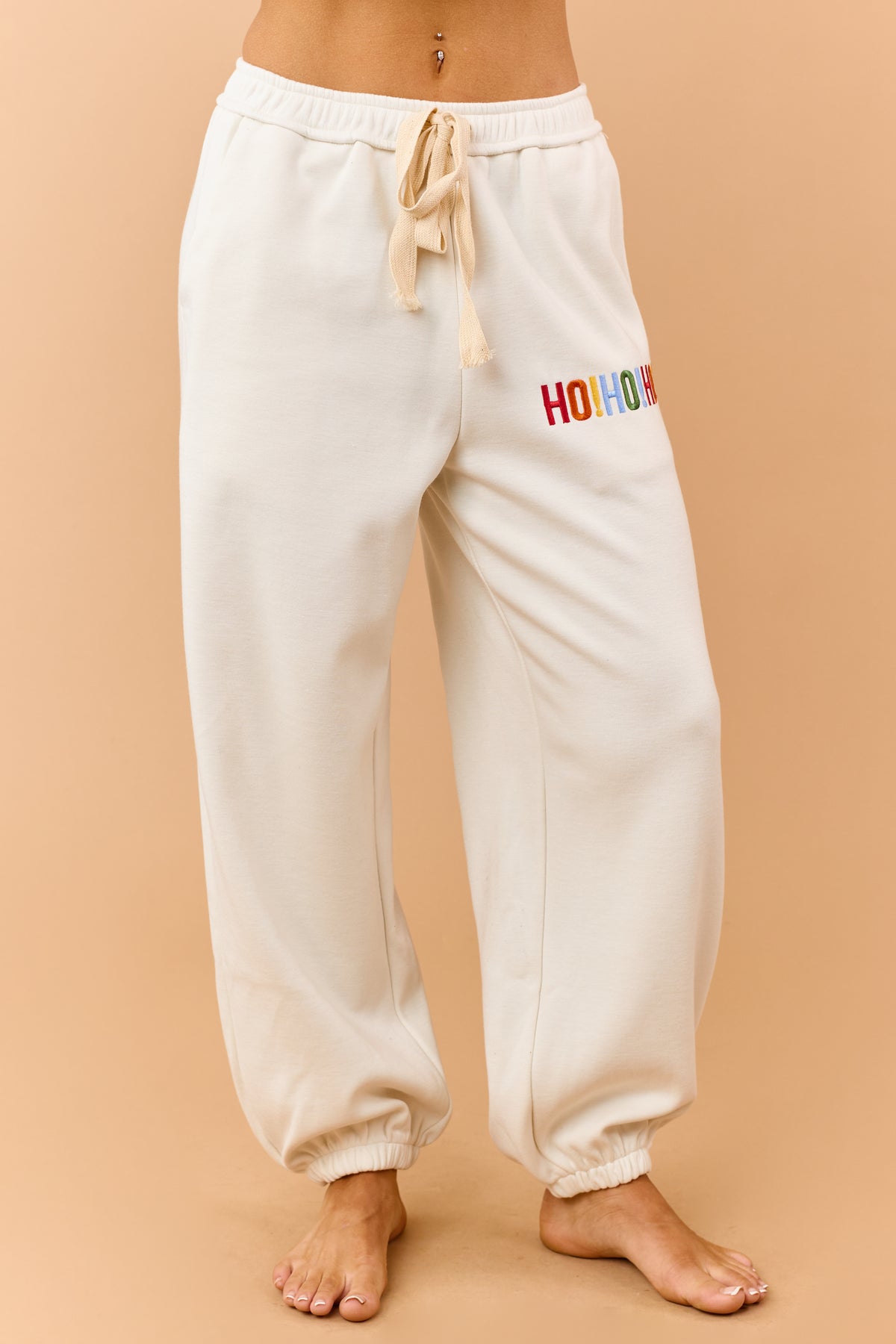 Mello Cream Christmas Lettering Jogger Sweatpants