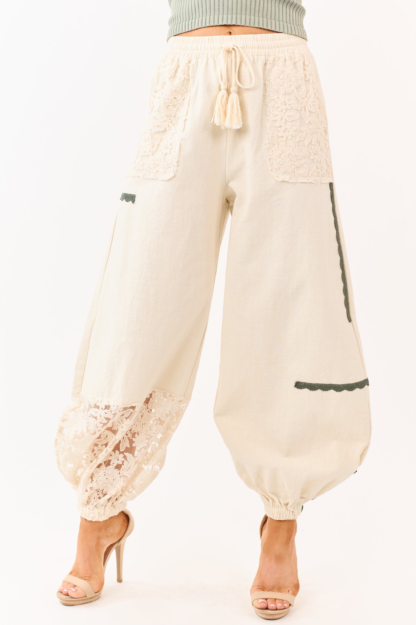 Mello Cream Lace Detail Cotton Jogger Pants