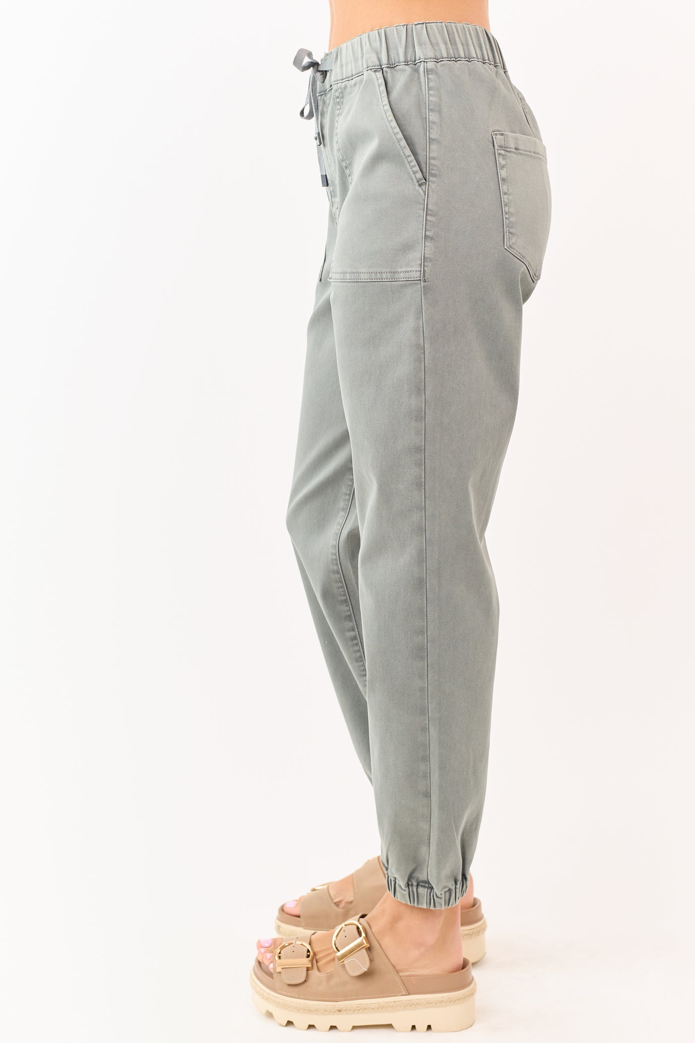 Mica Denim Faded Juniper Cropped Jogger Jeans
