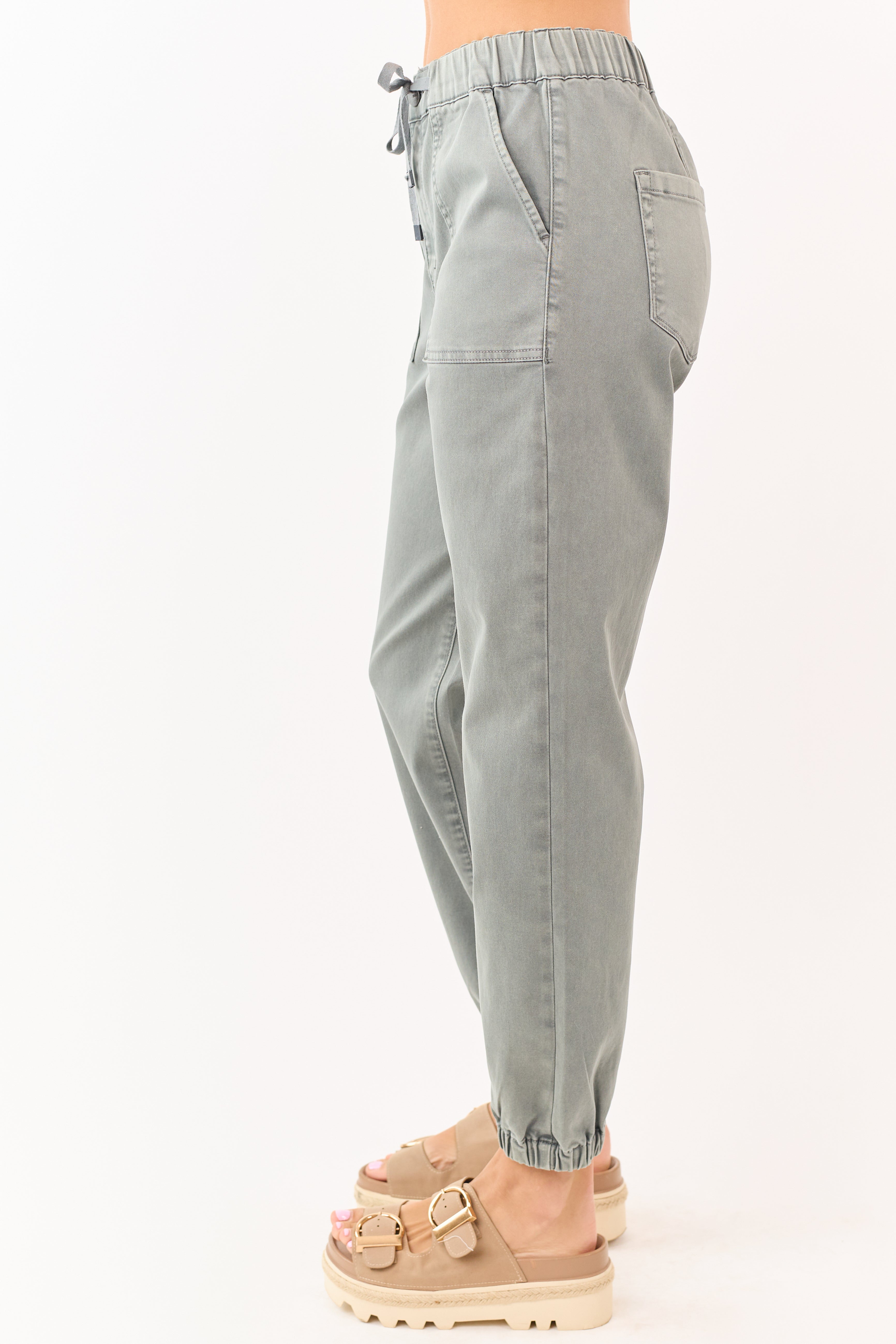 Mica Denim Faded Juniper Cropped Jogger Jeans