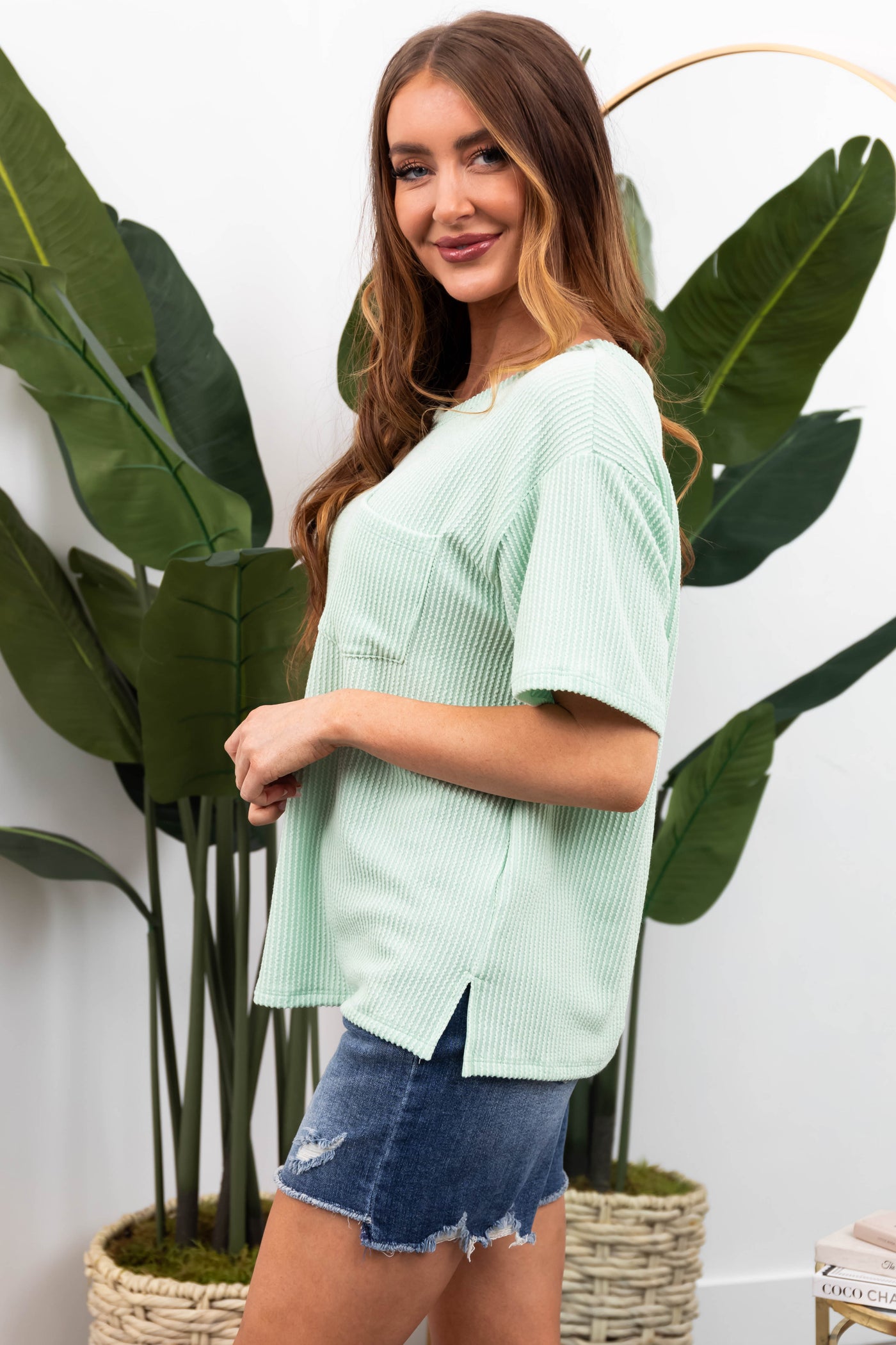 Mint Chest Pocket Wavy Ribbed Knit Top