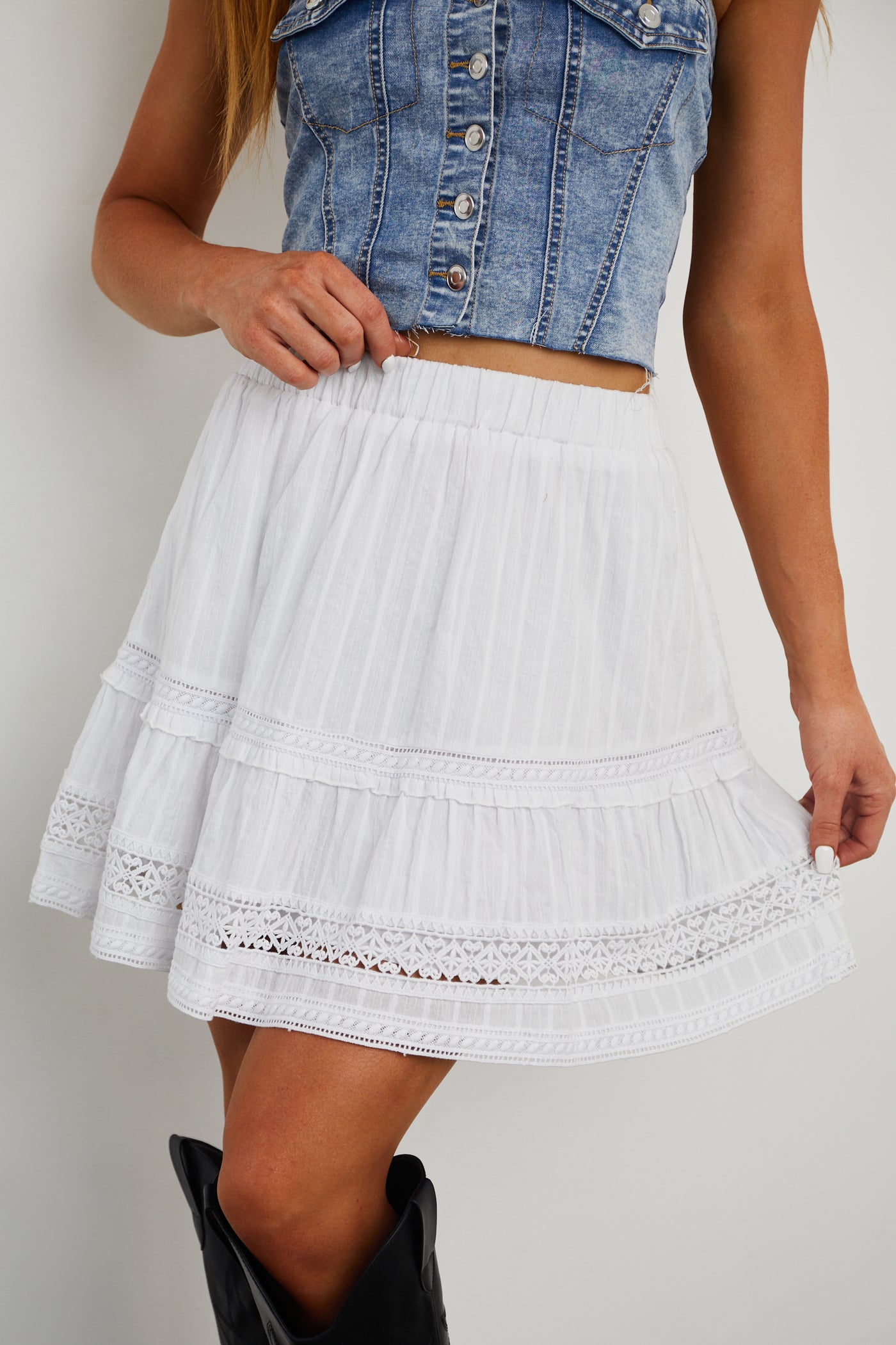 Off White Crochet Trim Tiered Mini Skirt