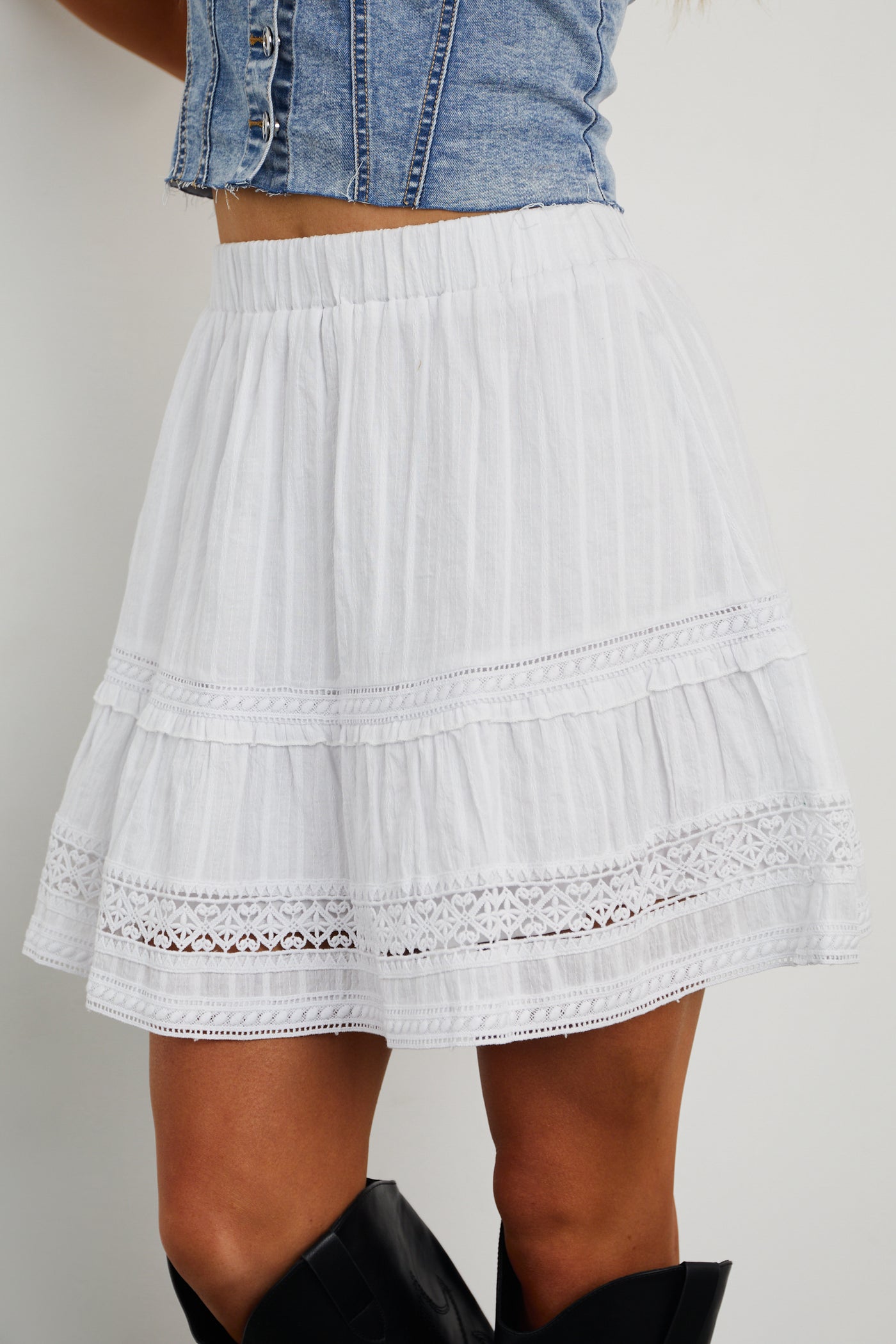 Off White Crochet Trim Tiered Mini Skirt
