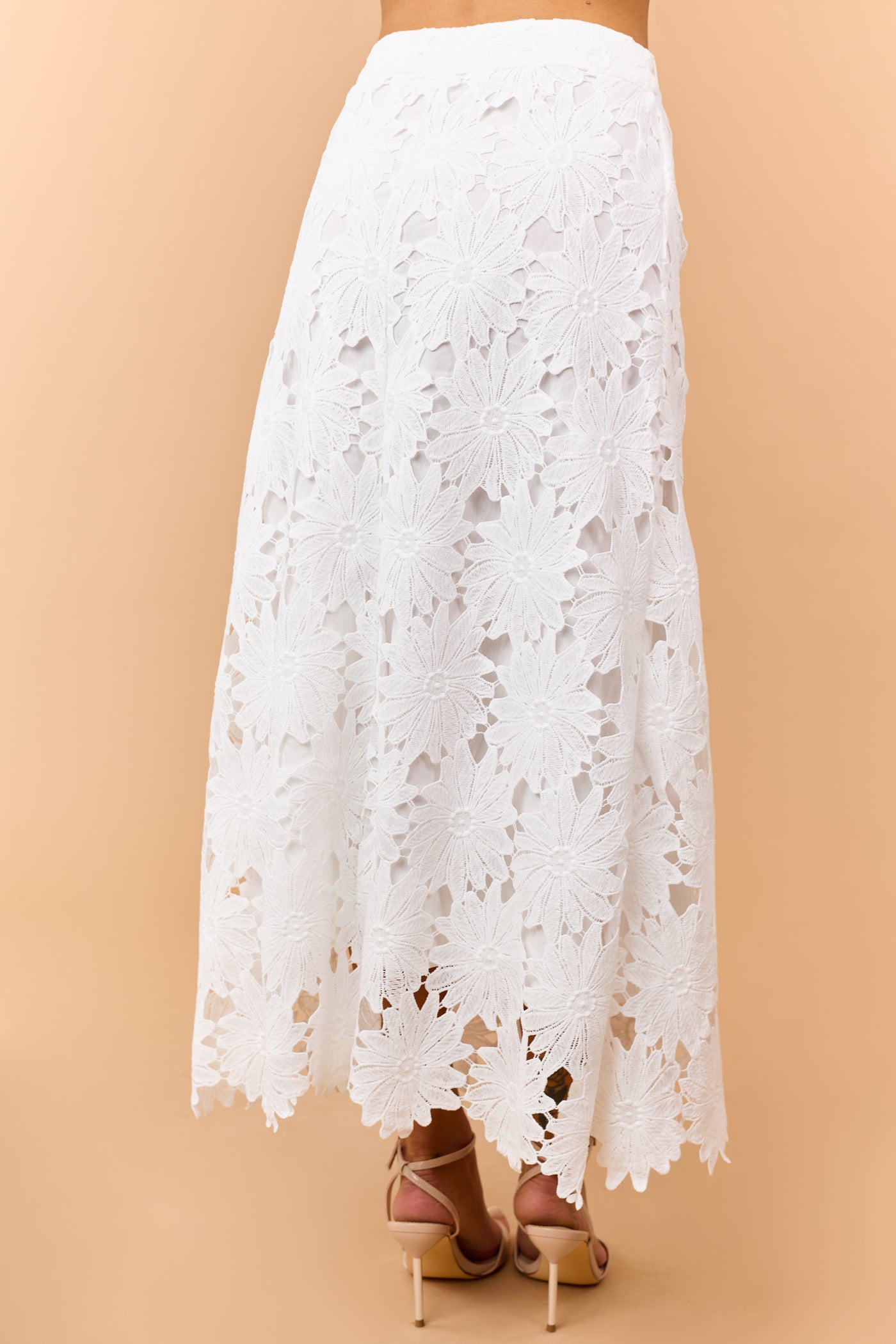 Off White Floral Lace Scalloped Hem Maxi Skirt
