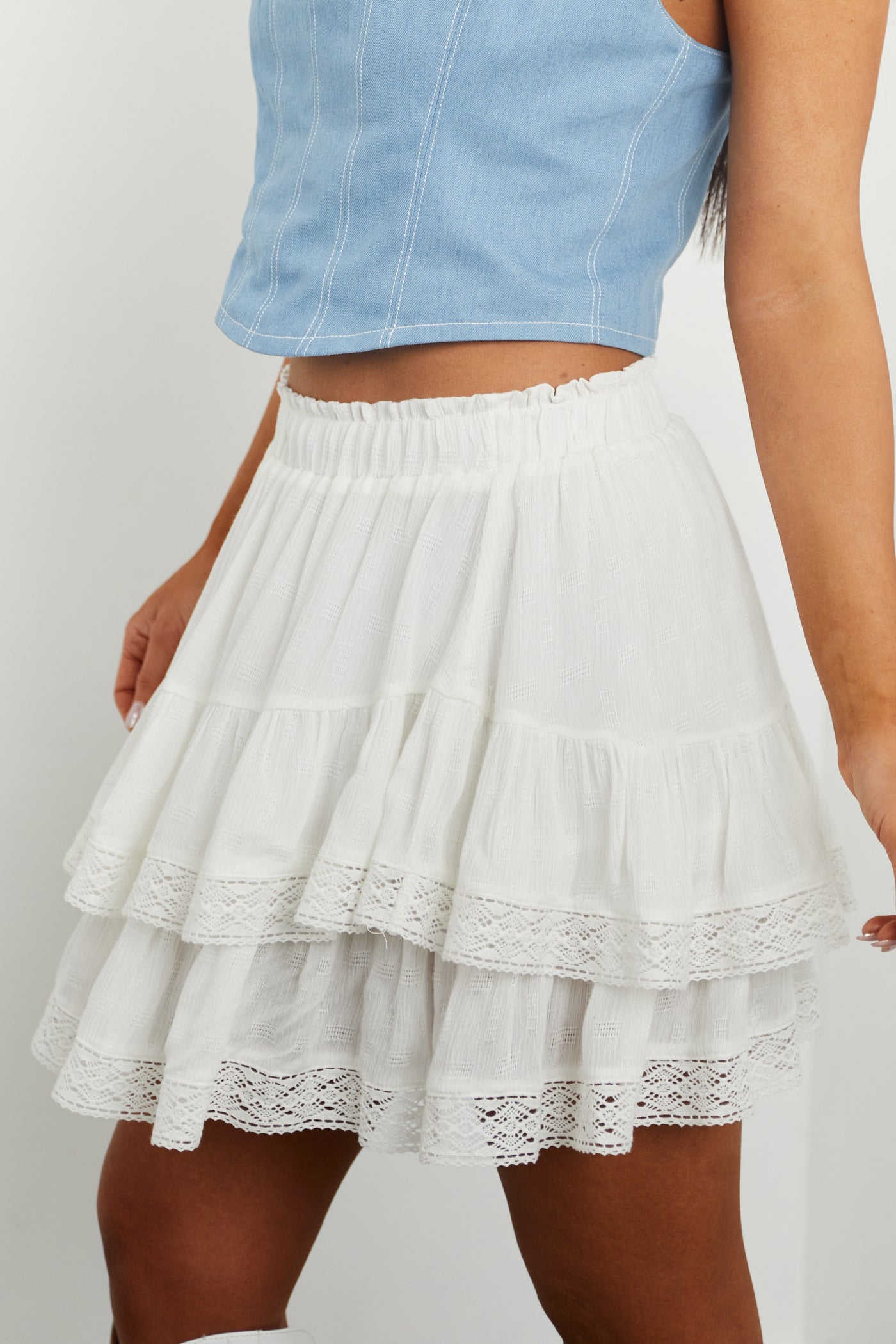 Off White Lace Trim Ruffle Overlay Mini Skirt