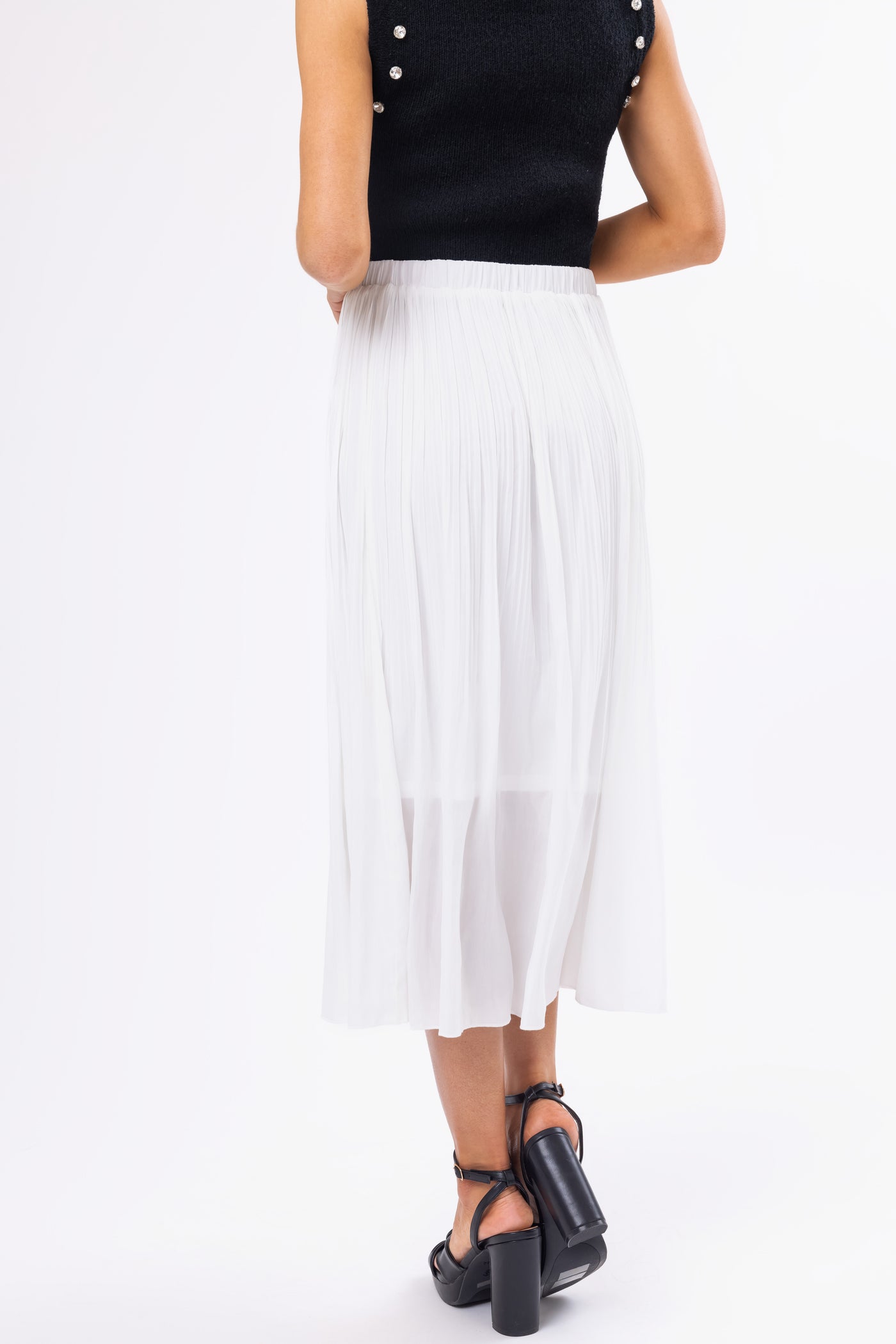 Off White Pleated Elastic Waistband Midi Skirt