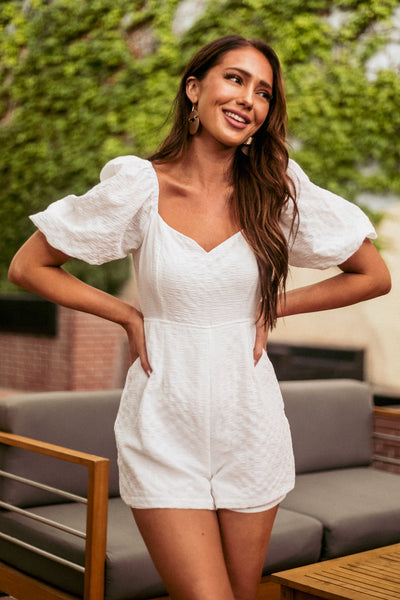 Off White Sweetheart Neck Puff Sleeve Romper
