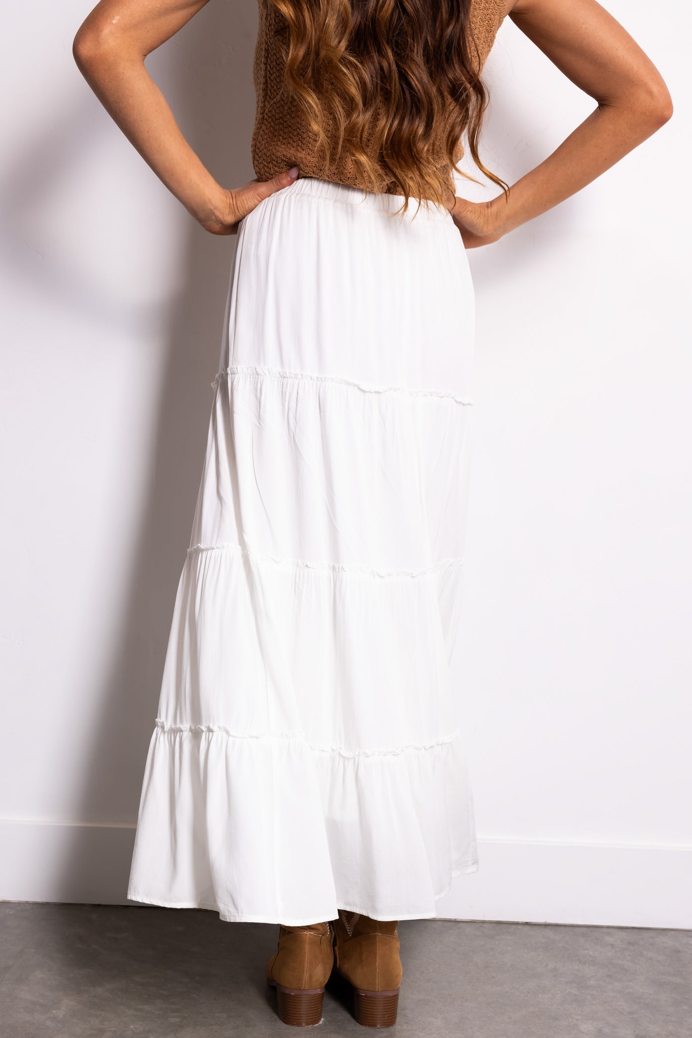 Off White Tiered Elastic Waist Woven Maxi Skirt