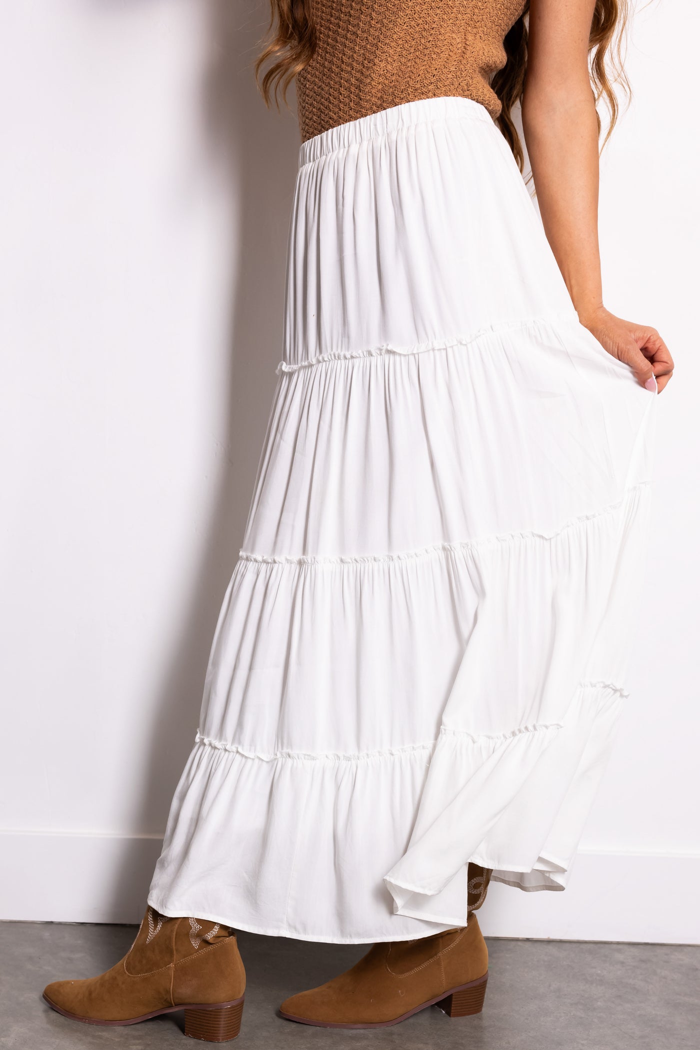 Off White Tiered Elastic Waist Woven Maxi Skirt