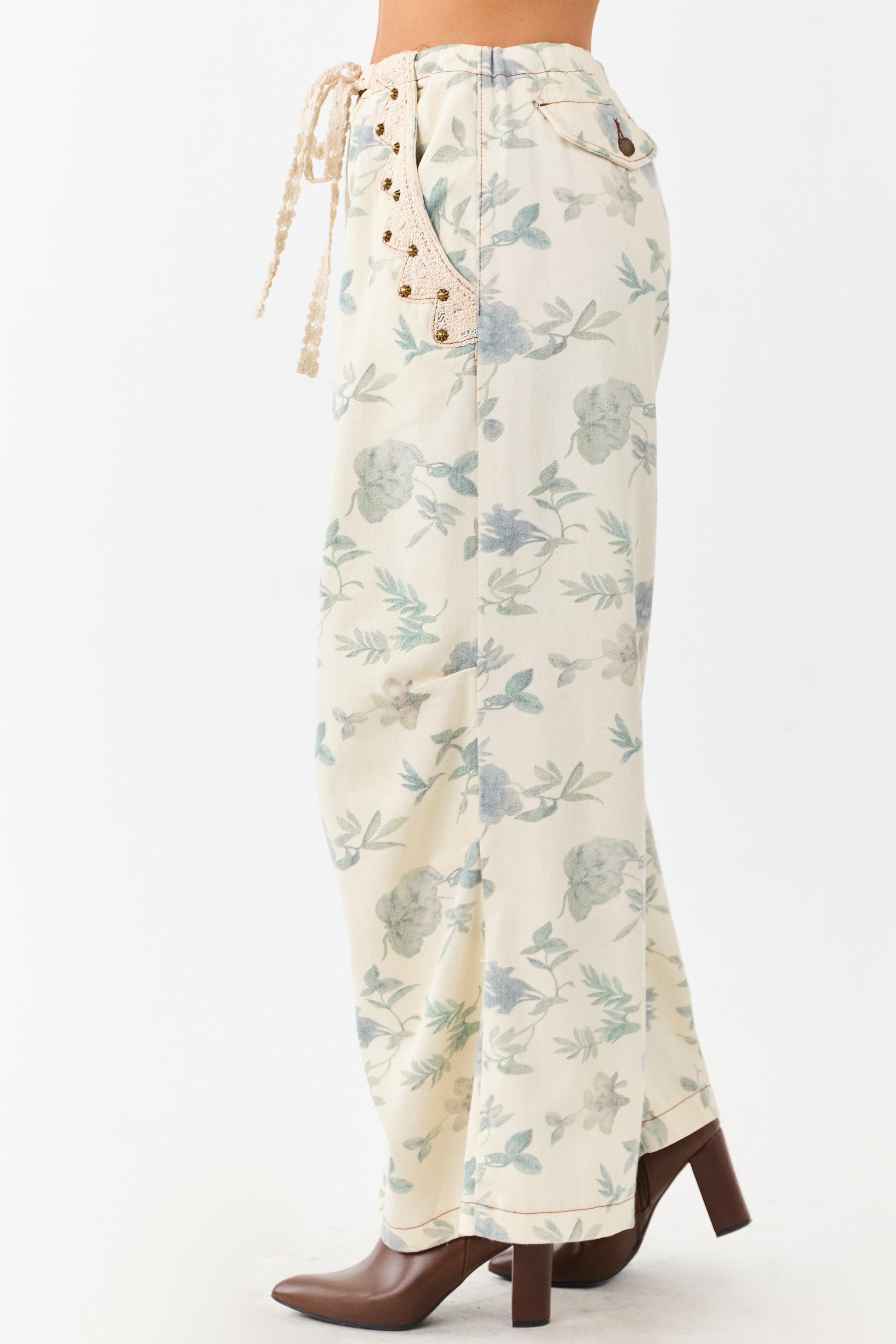 POL Cream Floral Print Wide Drawstring Denim Pants