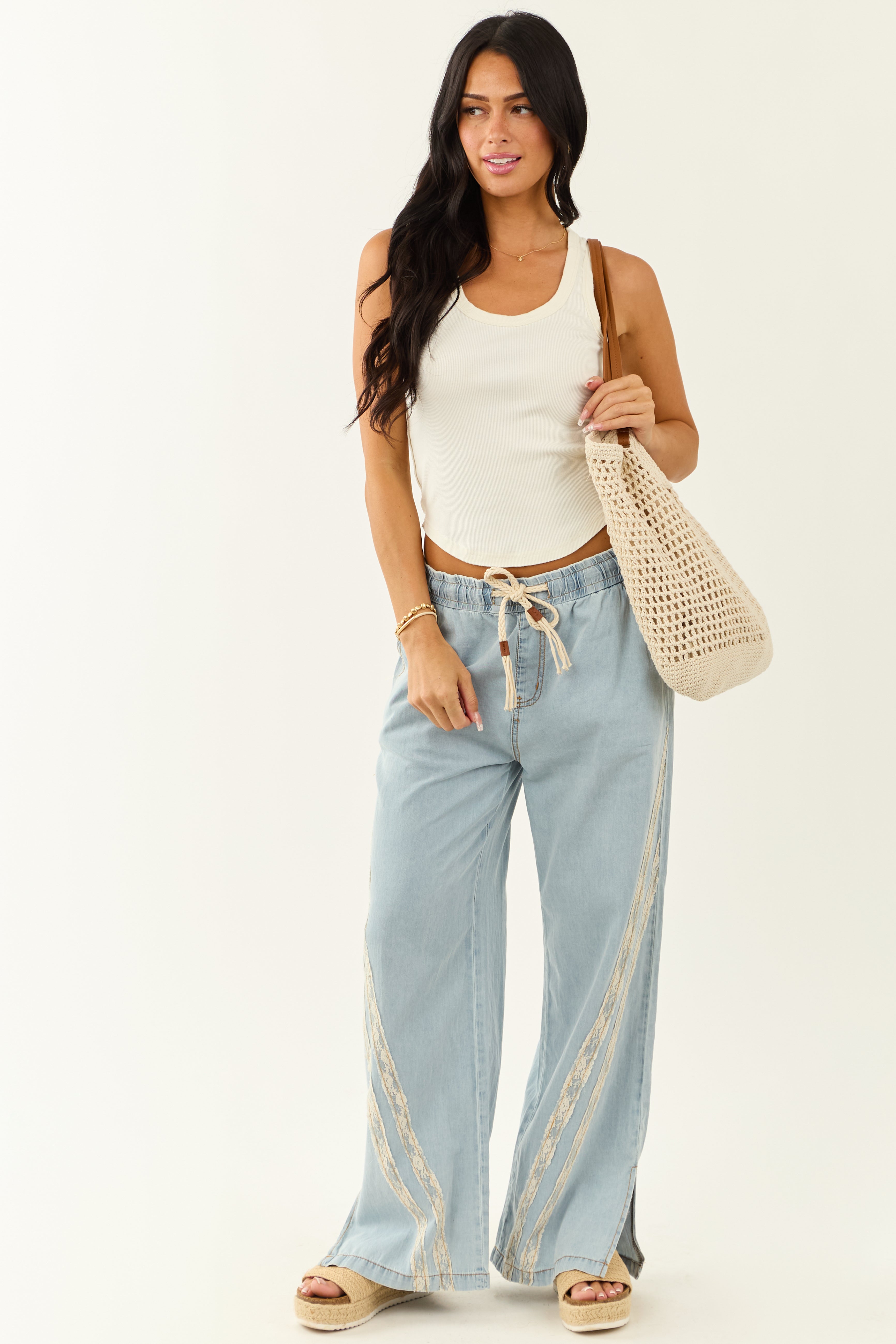 【MODERNIF】Leco Pigment Wide Pants POL Light Wash Chambray Wide Leg Lace Detail Pants | Lime