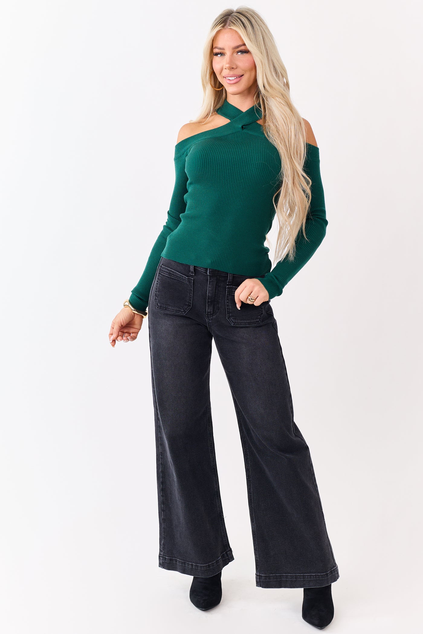 Pine Halter Neck Off Shoulder Long Sleeve Top