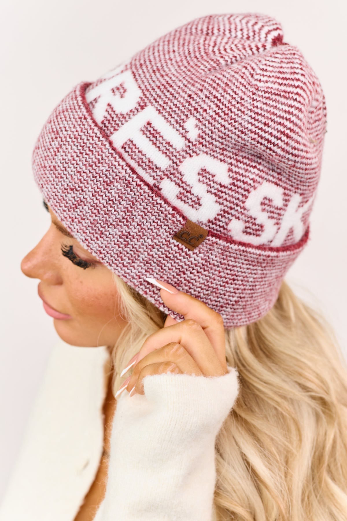 Red and White Chevron Stripe 'Aprés' Cuff Beanie