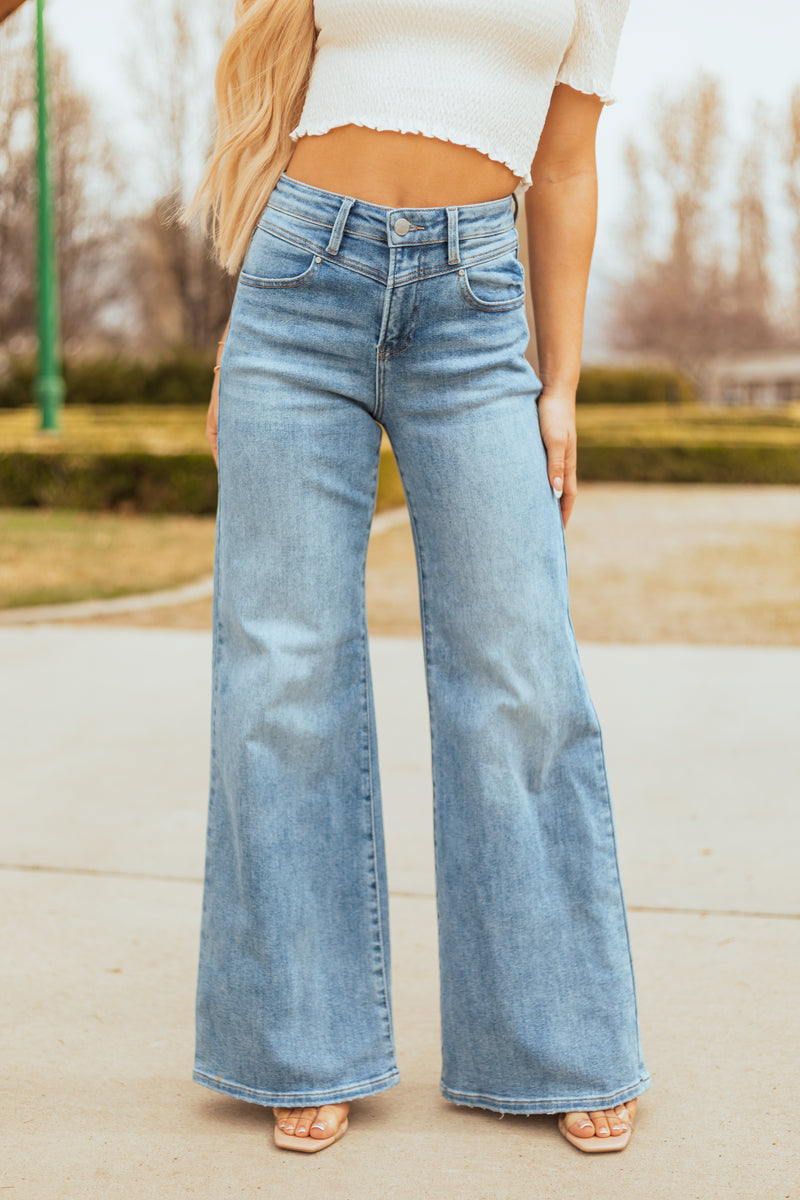 Super Cute Lace Hem Jeans main image 0