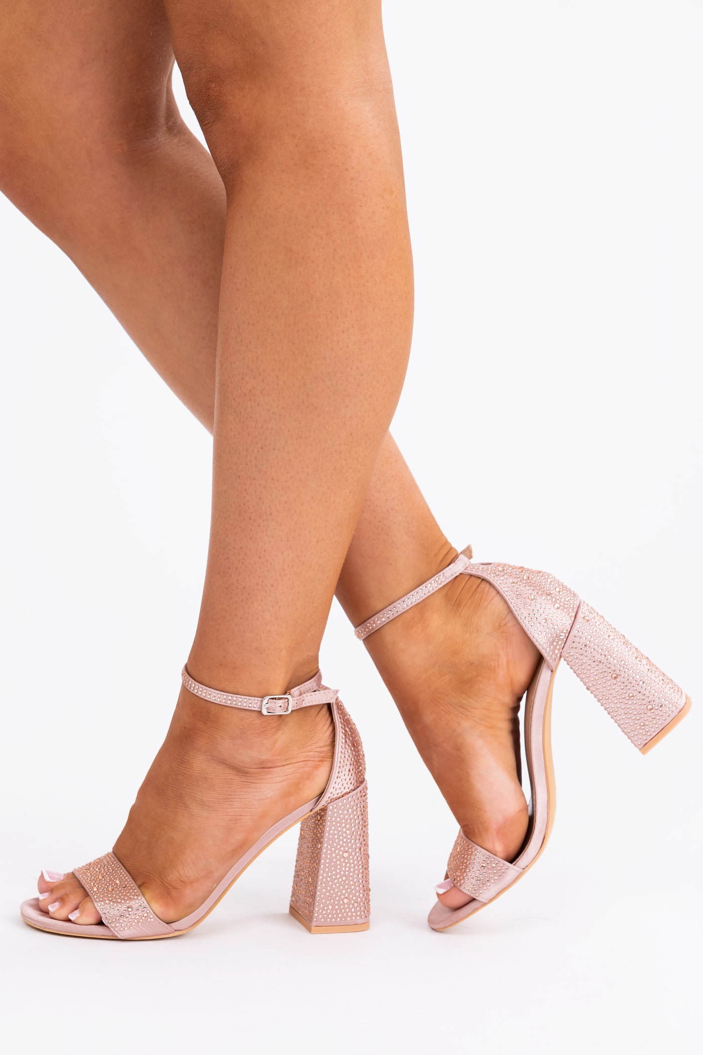 Gold Glitter Block Heel Rose Gold Shoes What Color Shoes Go With Rose Gold Dress Outfits Gold Glitter Block Heel Rose Gold Shoes What Color Shoes Go With Rose Gold Dress Outfits