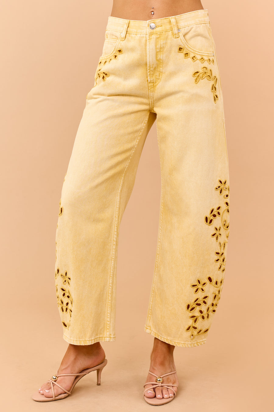 Saige Amber Embroidered Tummy Control Barrel Jeans