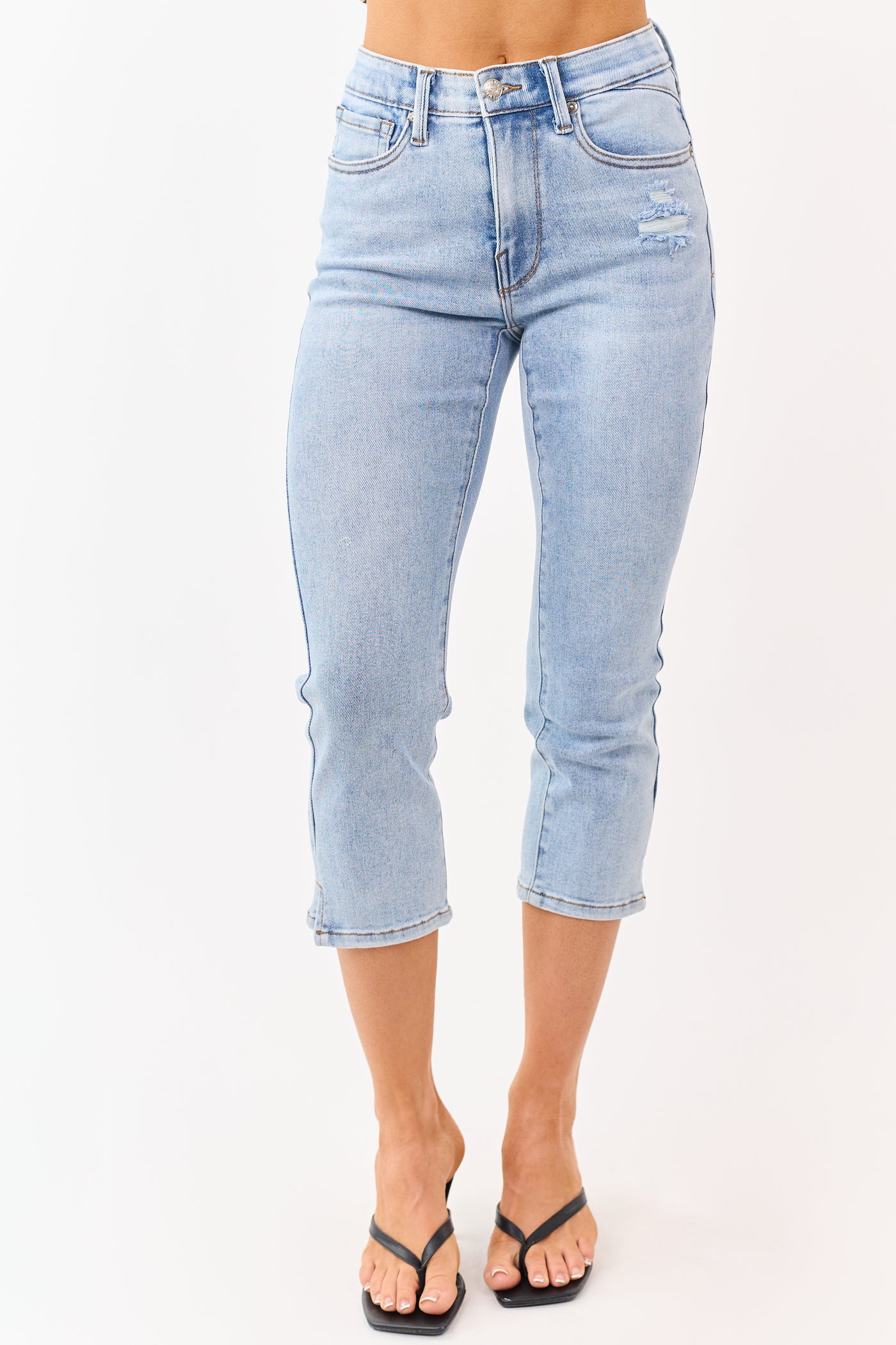 Saige Light Wash Tummy Control Stretchy Capri Jeans