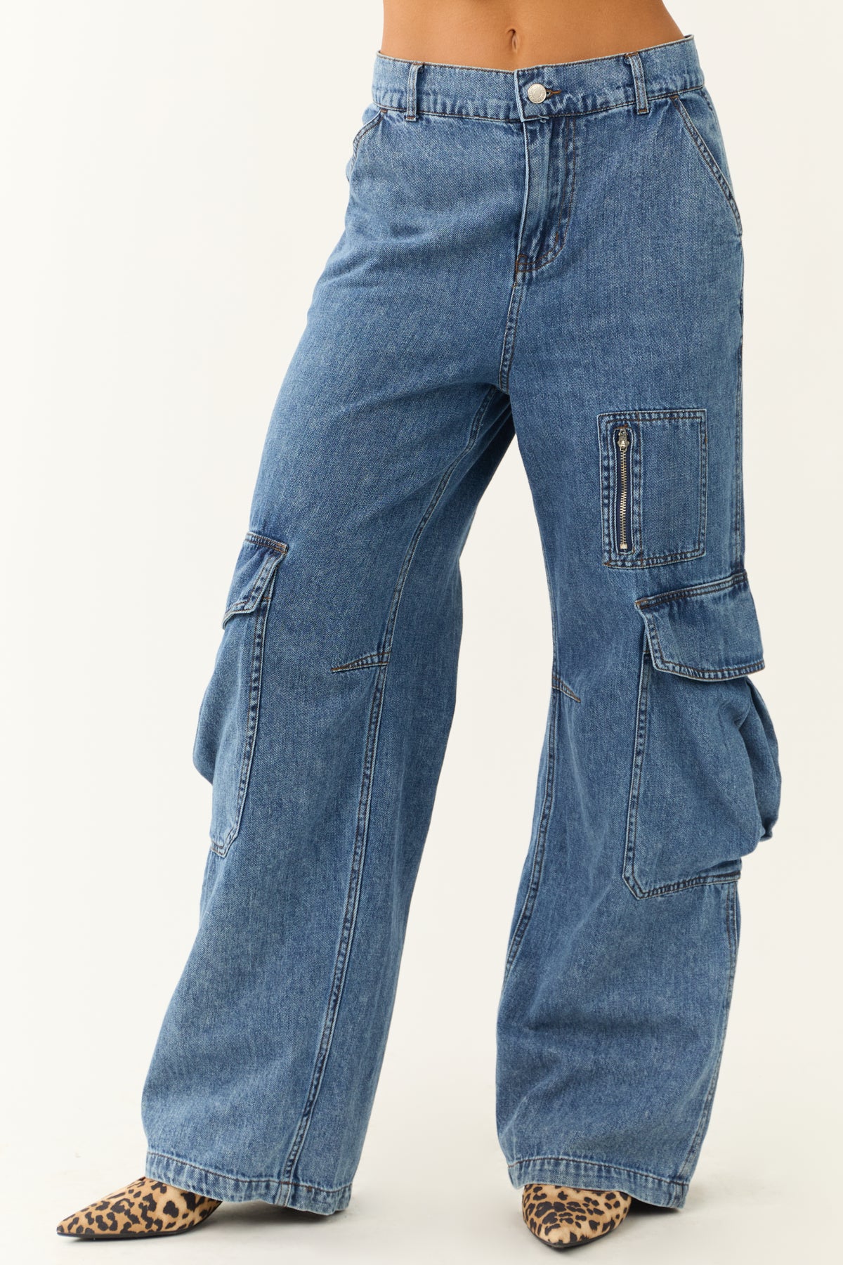 Signature8-Medium-Wash-Wide- 