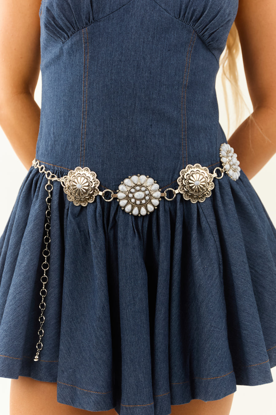 Silver Metallic Concho Stone Disc Chain Belt
