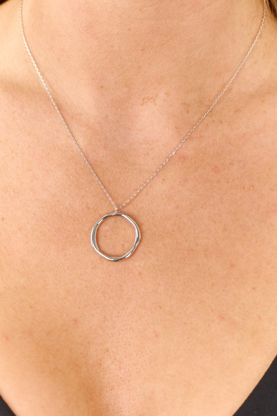 Silver Warped Metallic Hoop Pendant Necklace