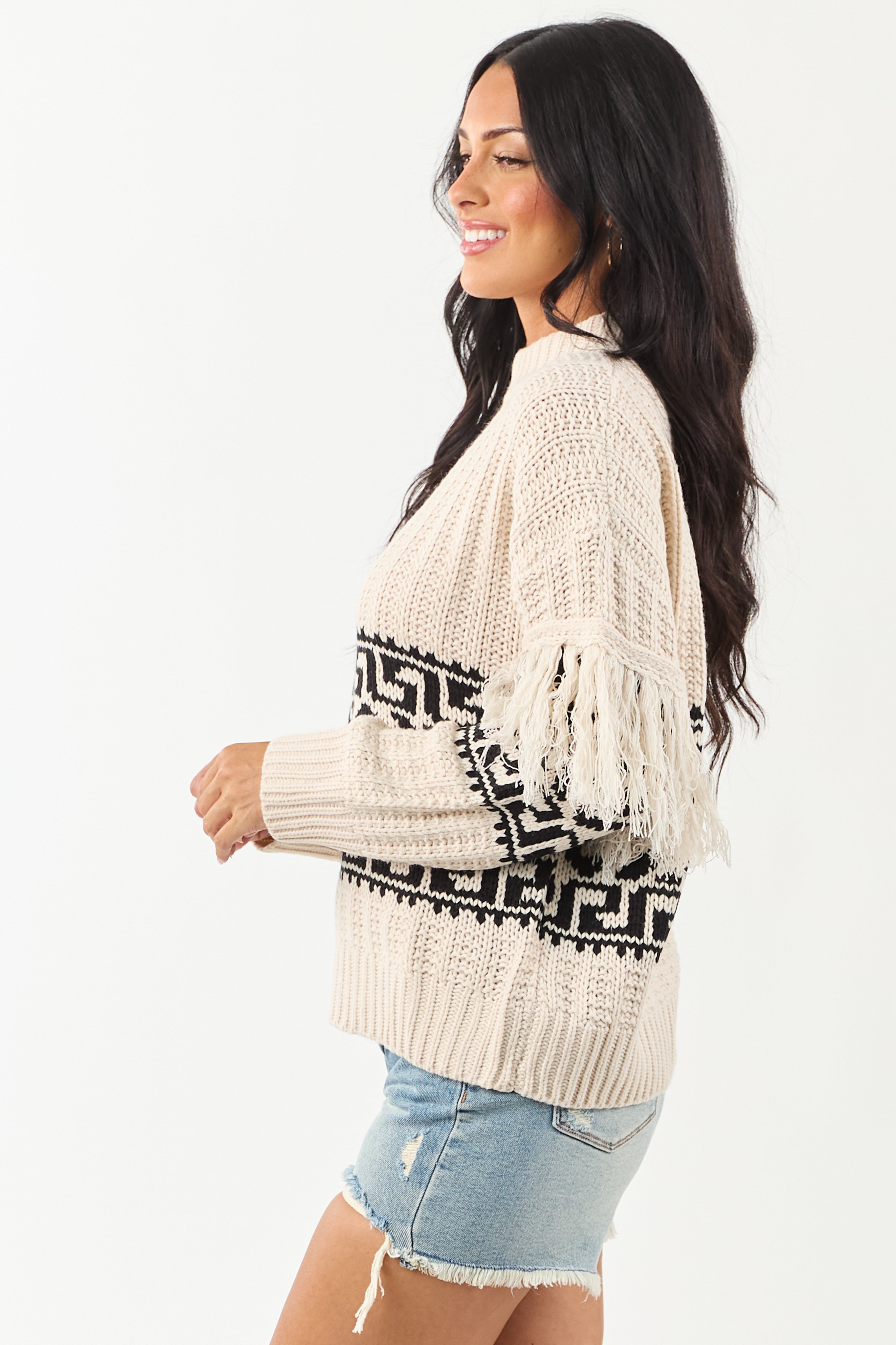 Vanilla Geometric Pattern Fringe Sleeve Knit Sweater