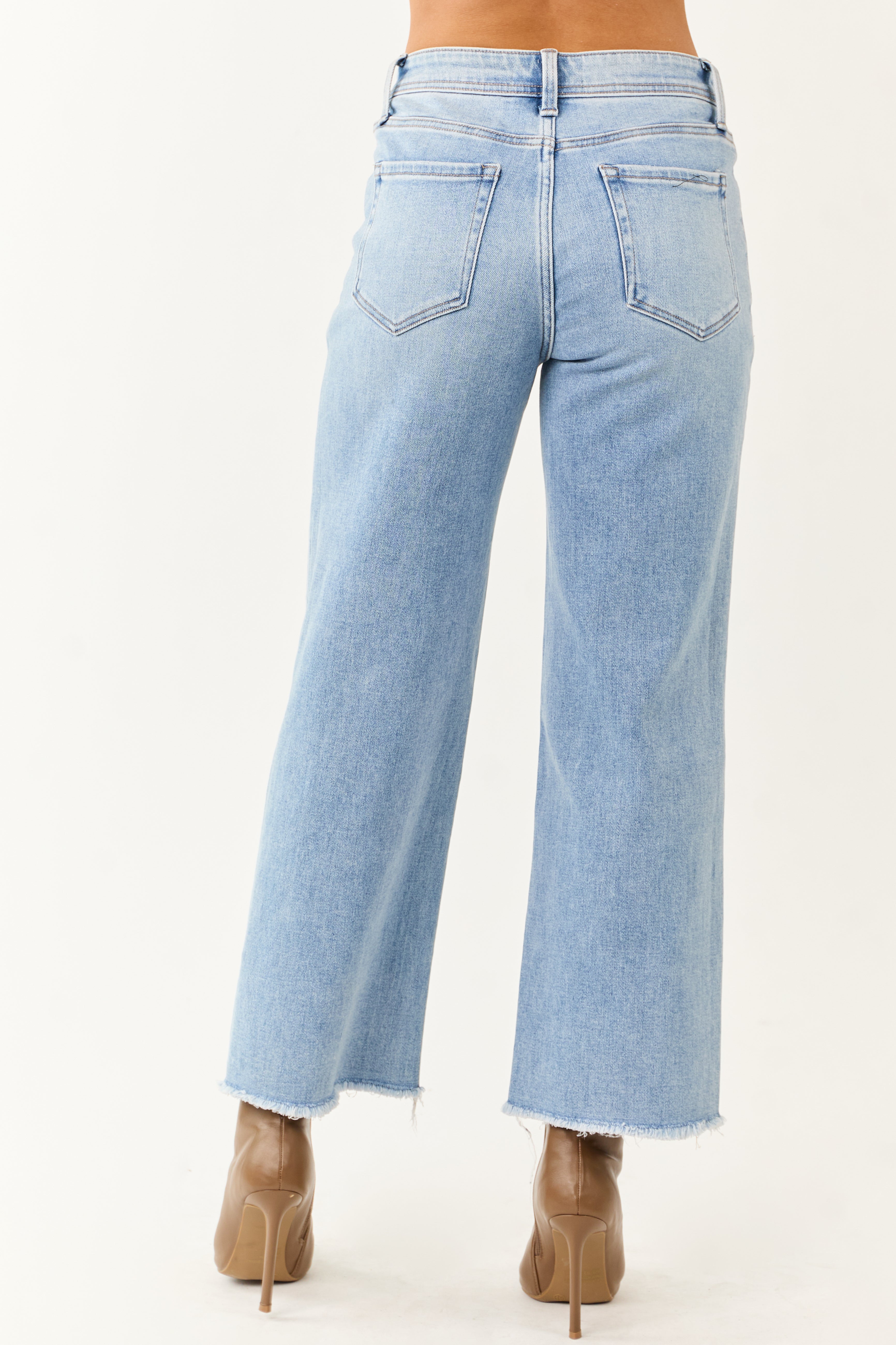 Vervet Light Wash Slim Wide Stretchy Crop Jeans