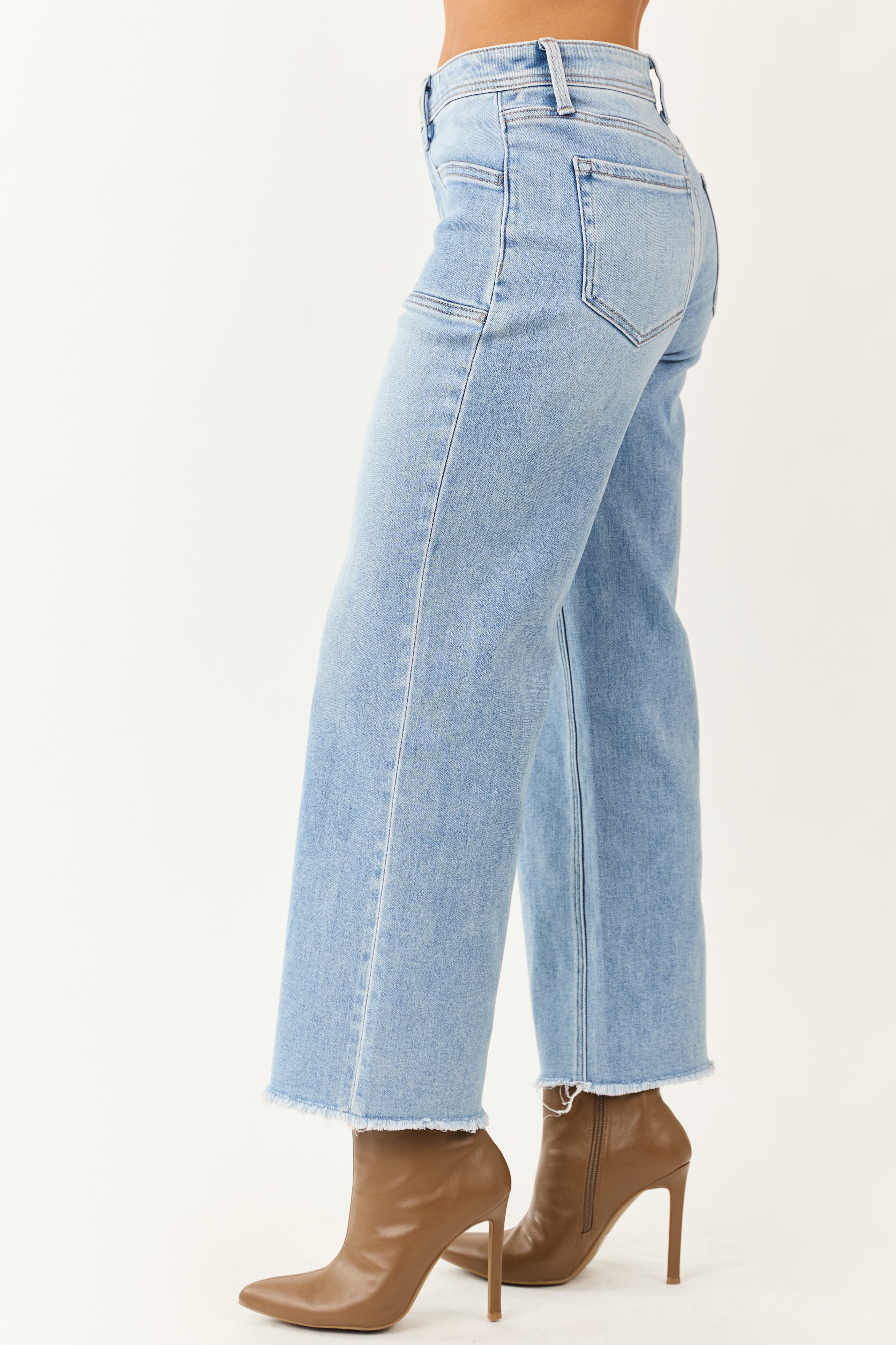 Vervet Light Wash Slim Wide Stretchy Crop Jeans