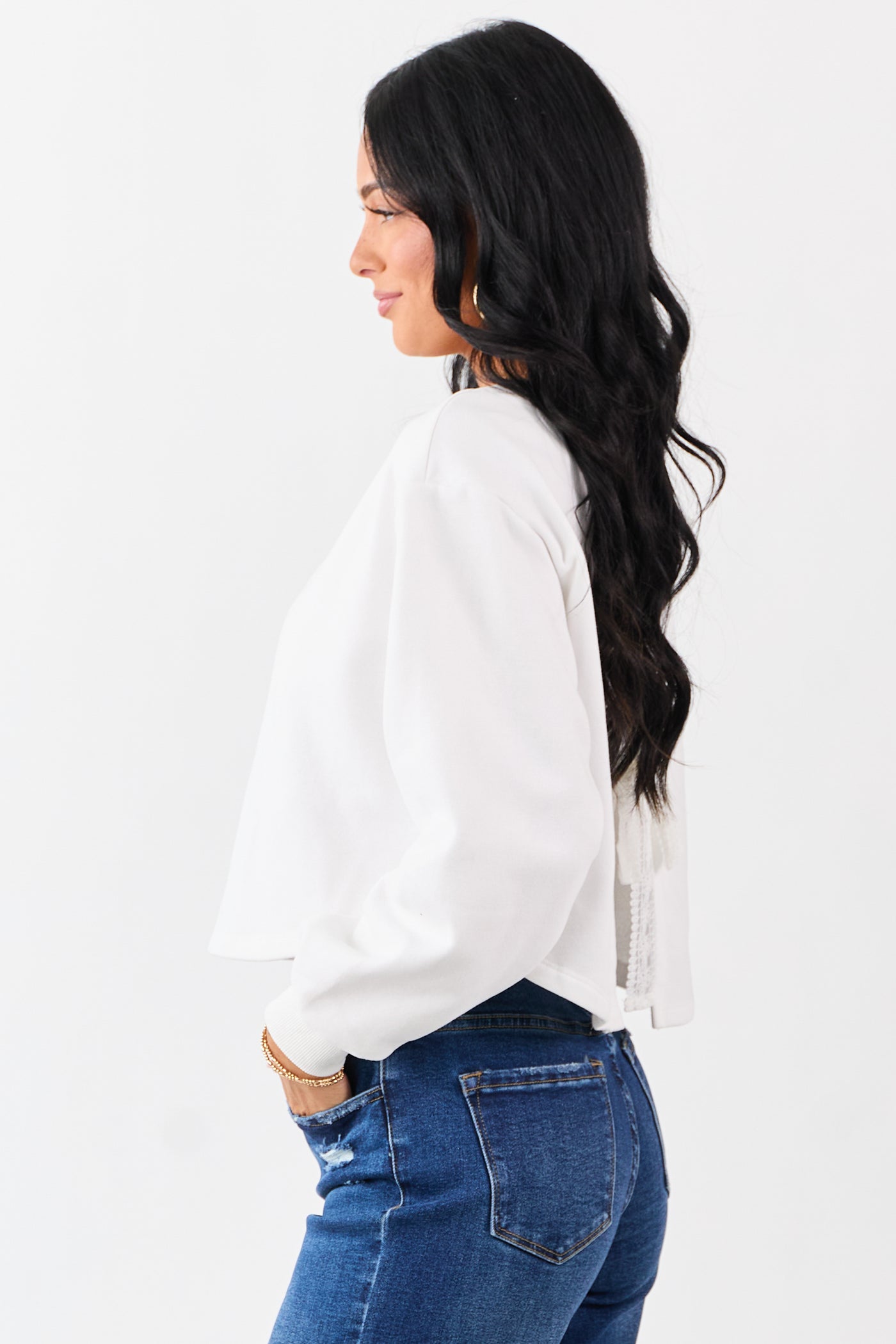 White Back Slit Lace Bow Boxy Sweatshirt Top