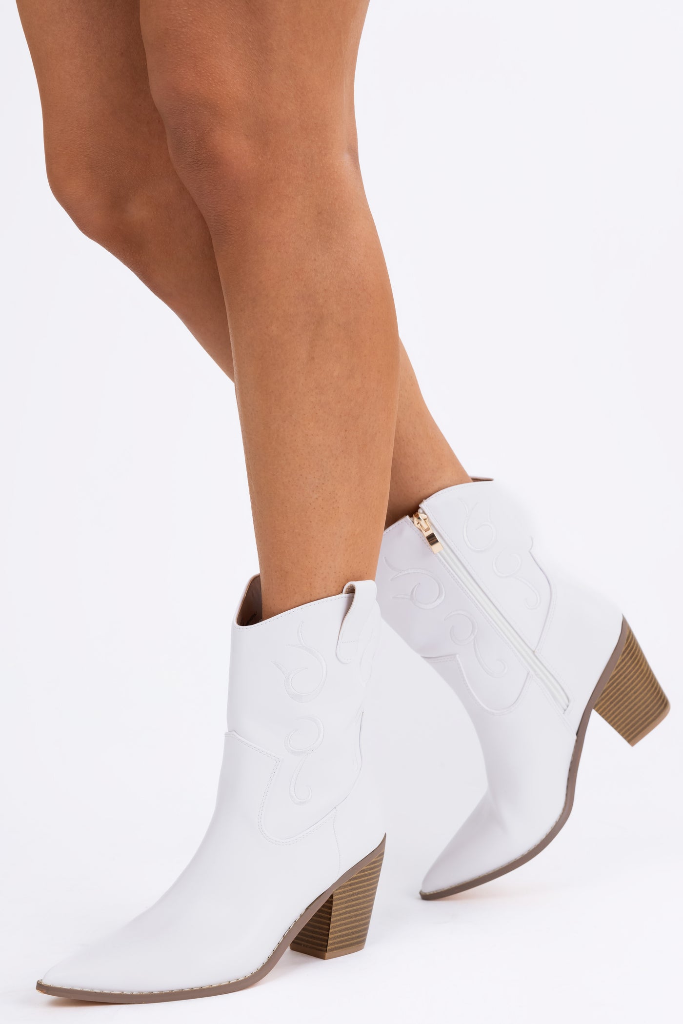 White Embroidered Pointed Toe Western Booties