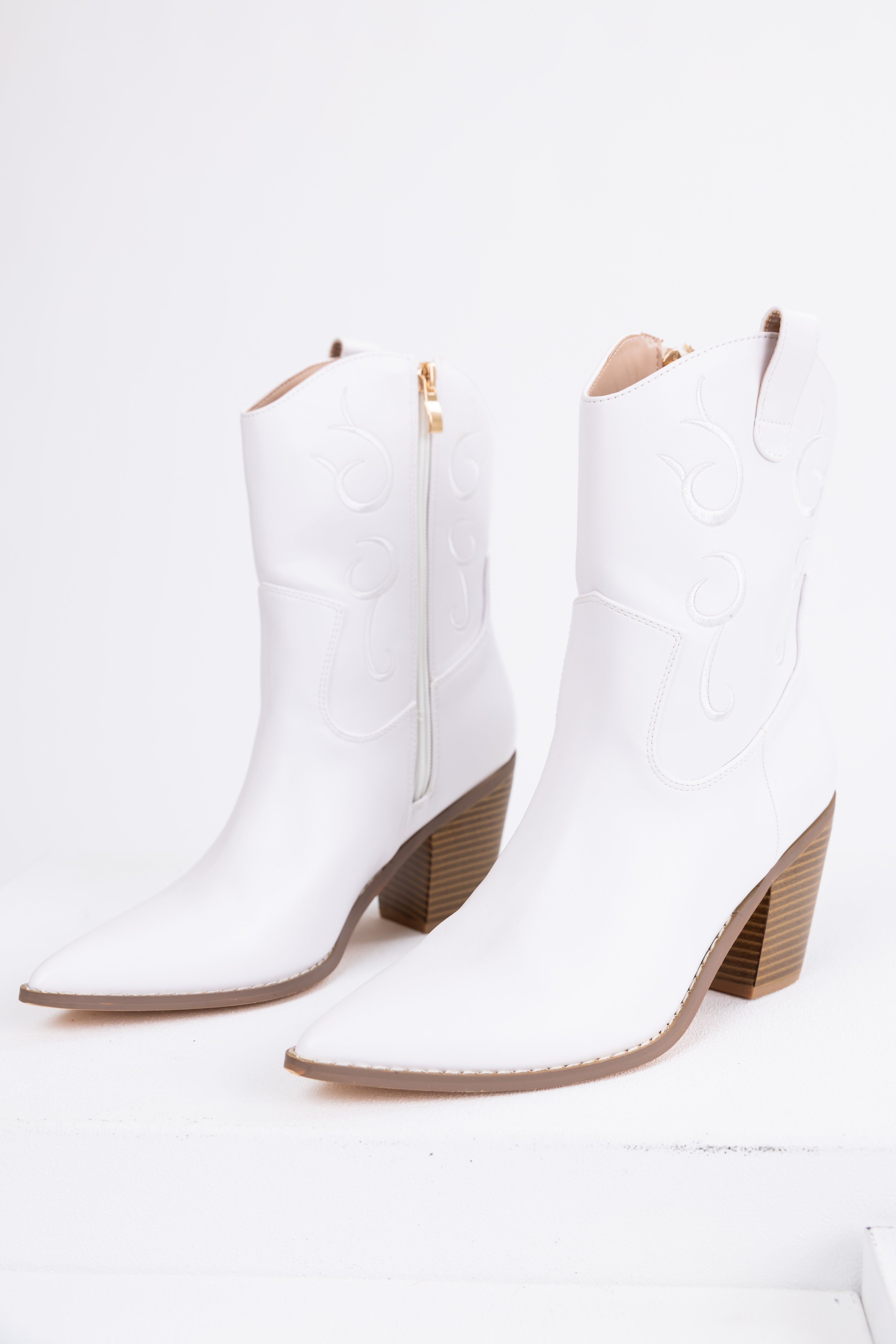 Tony bianco scout boot hotsell