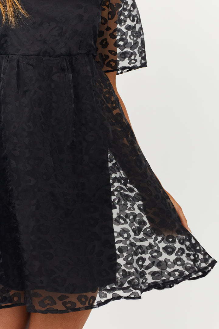 Black Leopard Print Short Sleeve Mini Dress