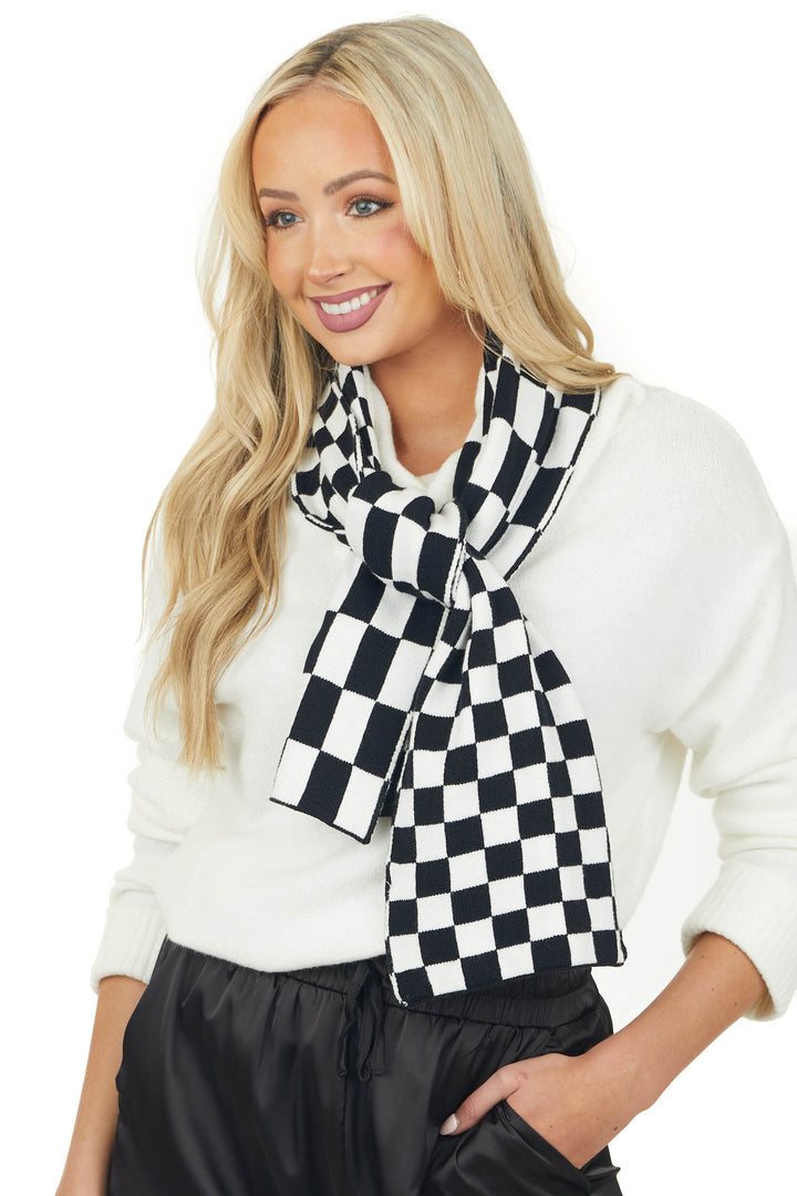 Black and Off White Checkered Print Knit Scarf