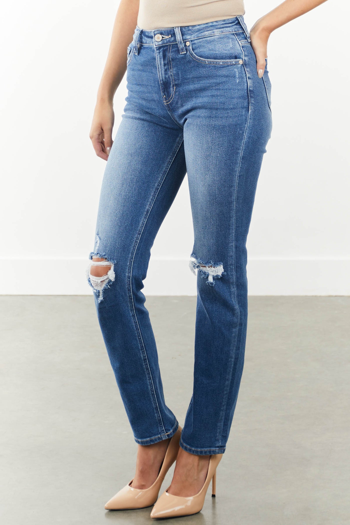 Medium High Rise Distressed Knee Straight Jeans