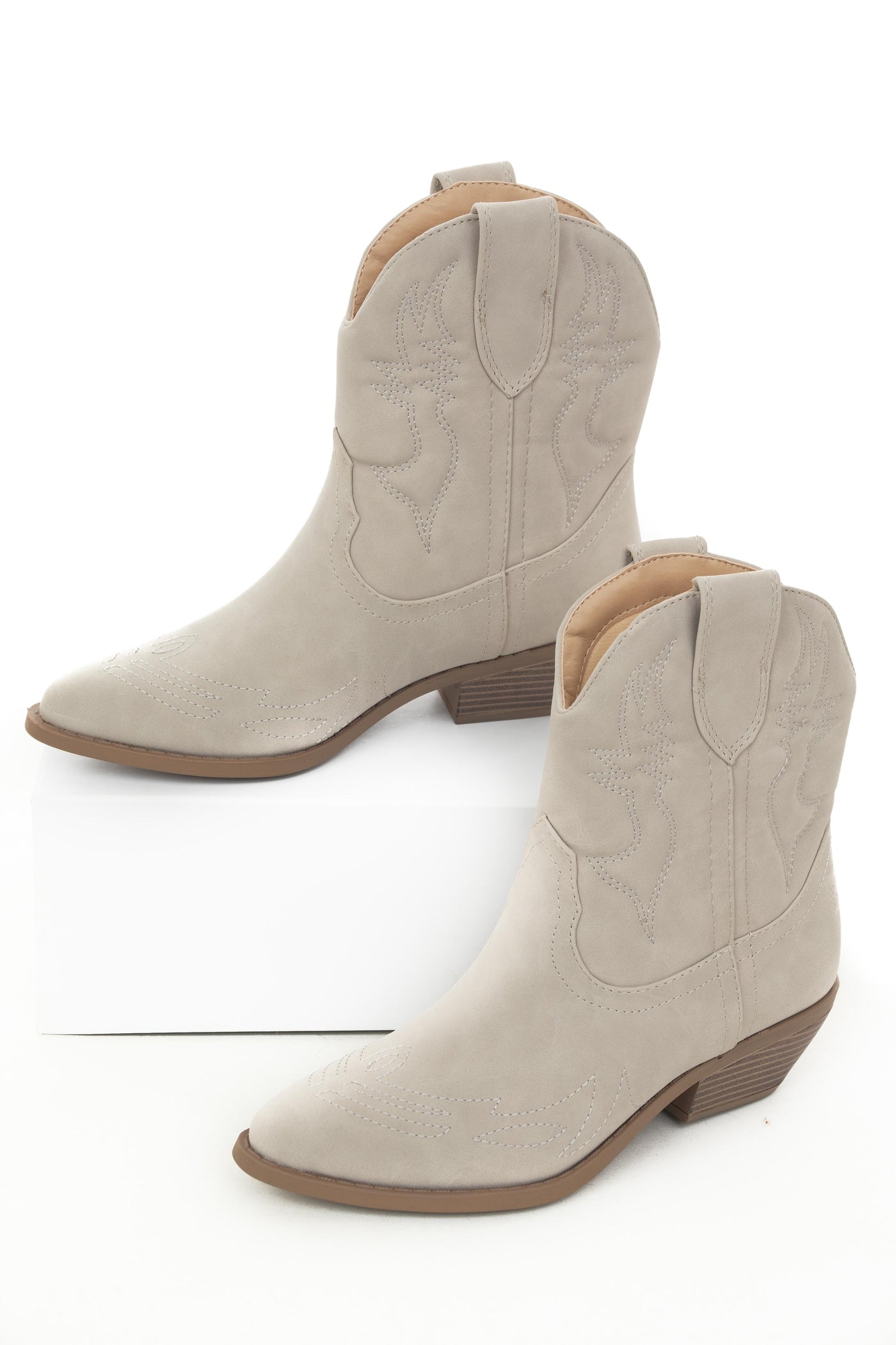 Oatmeal Western Style Pointed Toe Booties