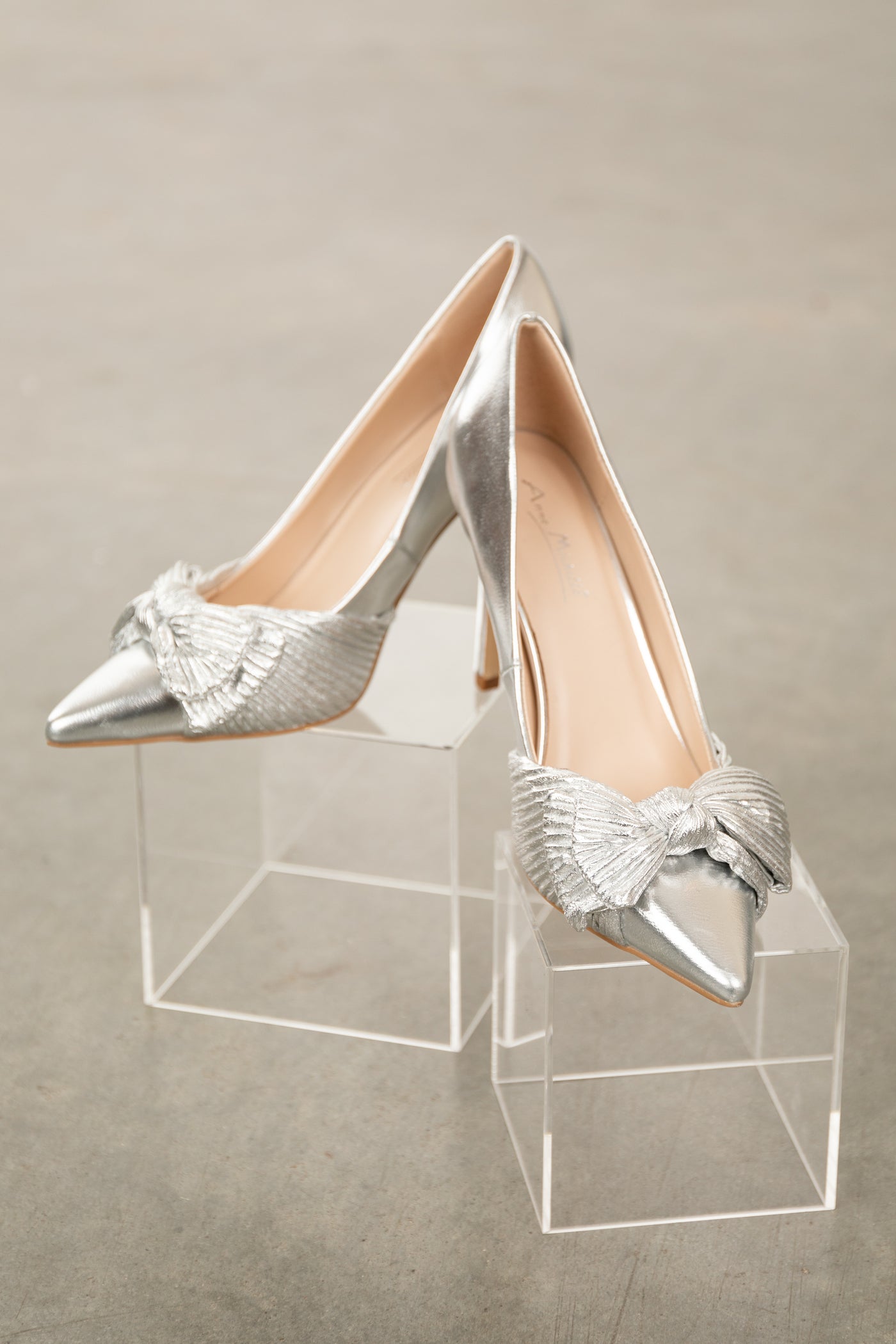 metallic pointed toe heels