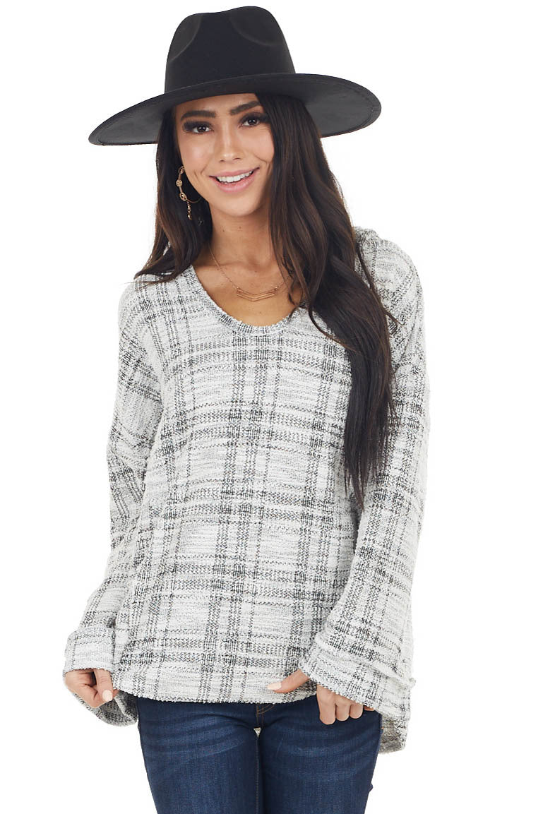 Black and Ivory Long Loose Sleeve Knit Top with Hood